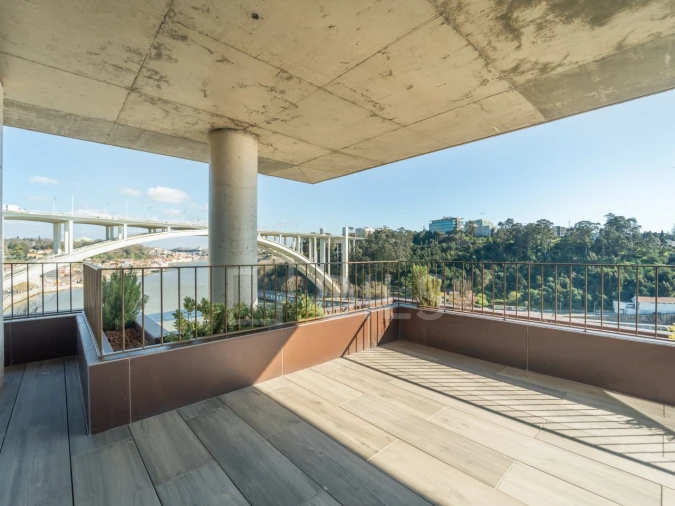 Apartamento T3 para Venda em Lordelo do Ouro e Massarelos Foto 30