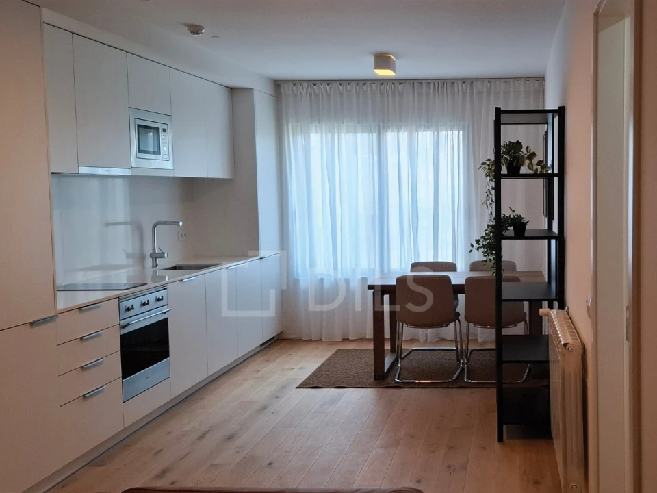 Apartamento T1 para Arrendamento em Campanhã Foto 1