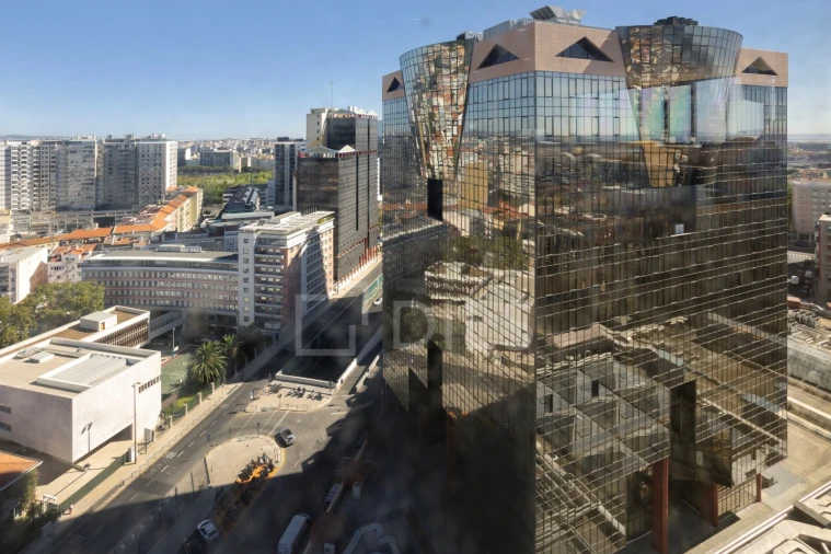 Escritório para Arrendamento em Campo de Ourique Foto 21