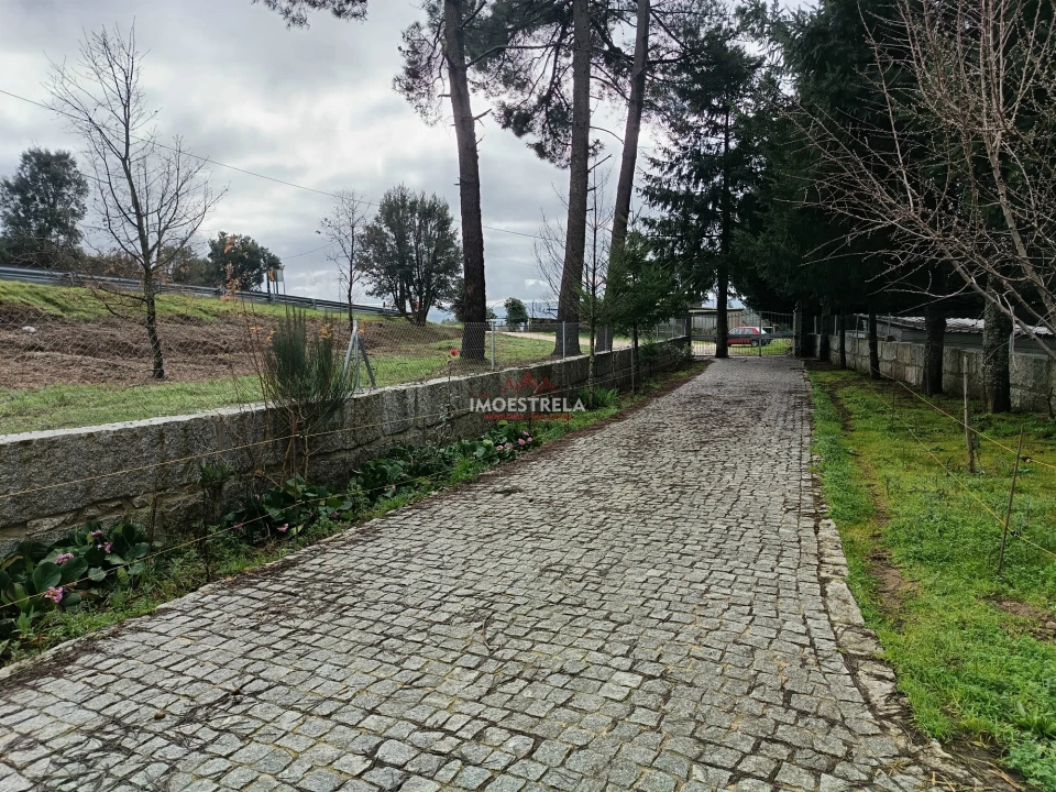 Moradia T5 para Venda em Freches e Torres Foto 7