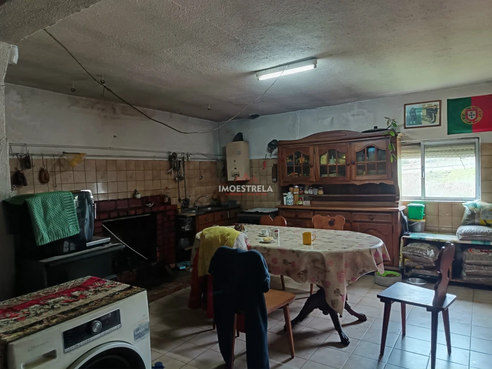 Moradia T5 para Venda em Freches e Torres Foto 13