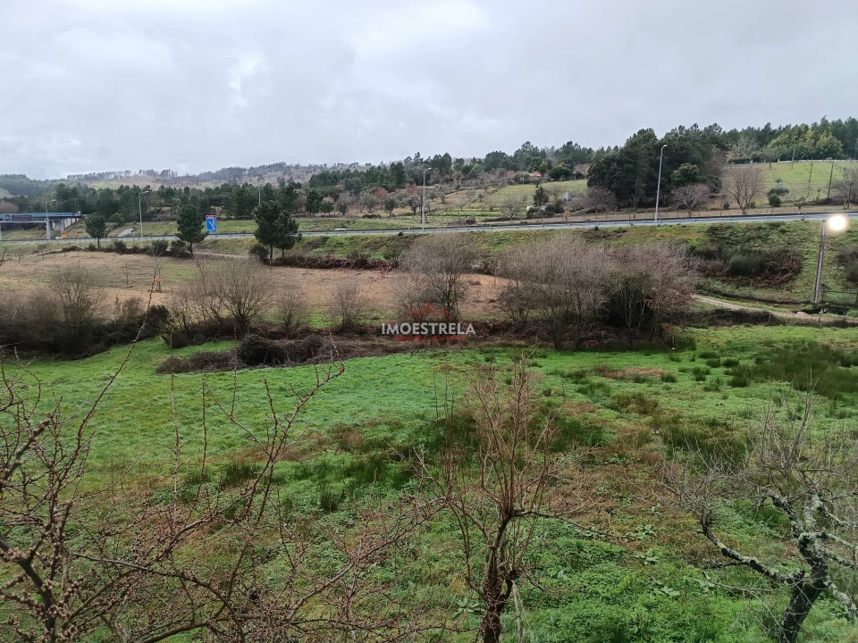 Moradia T5 para Venda em Freches e Torres Foto 10