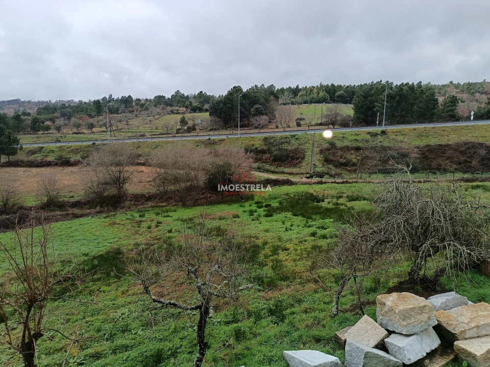 Moradia T5 para Venda em Freches e Torres Foto 11