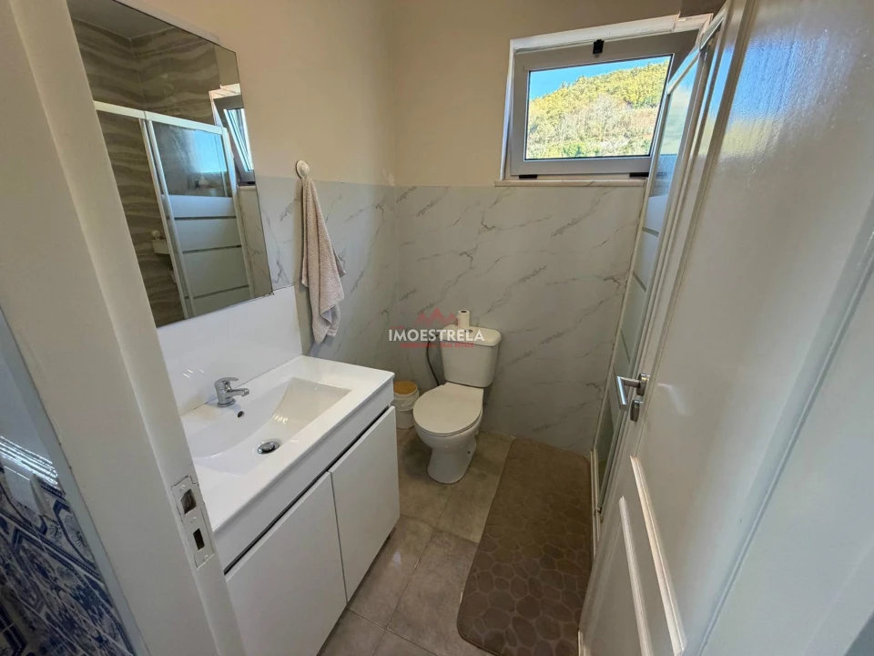 Apartamento T3 para Venda em Seia, São Romão e Lapa dos Dinheiros Foto 8