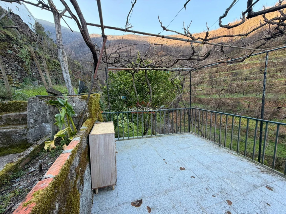 Moradia T4 para Venda em Vide e Cabeça Foto 6