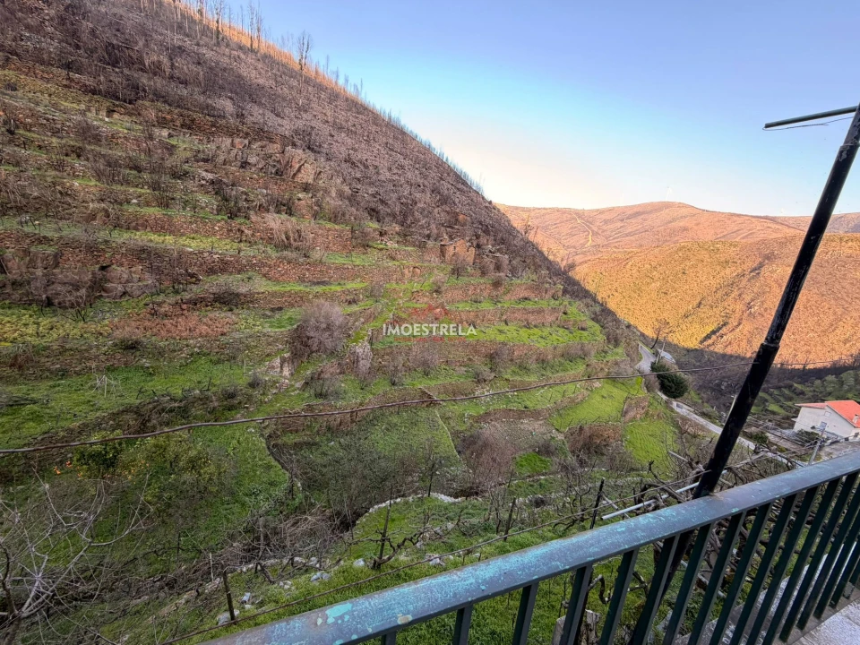 Moradia T4 para Venda em Vide e Cabeça Foto 11