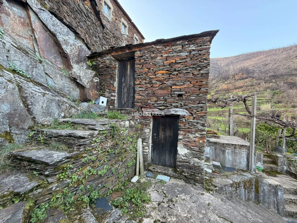 Moradia T4 para Venda em Vide e Cabeça Foto 5