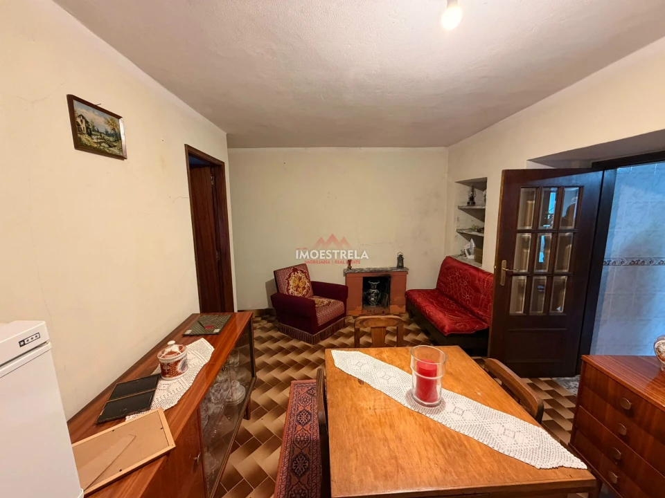 Moradia T4 para Venda em Vide e Cabeça Foto 16