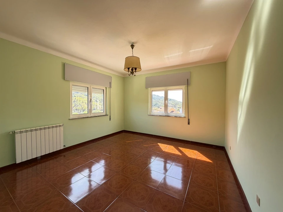 Moradia T3 para Venda em Sandomil Foto 9