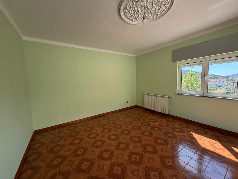 Moradia T3 para Venda em Sandomil Foto 8