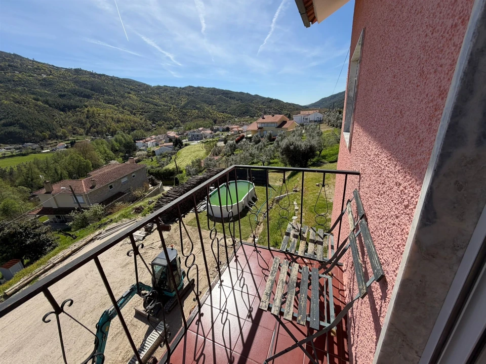 Moradia T3 para Venda em Sandomil Foto 12