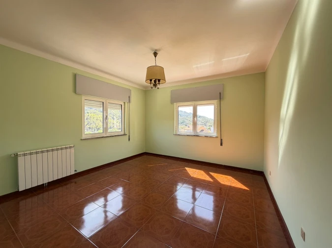 Moradia T3 para Venda em Sandomil Foto 9