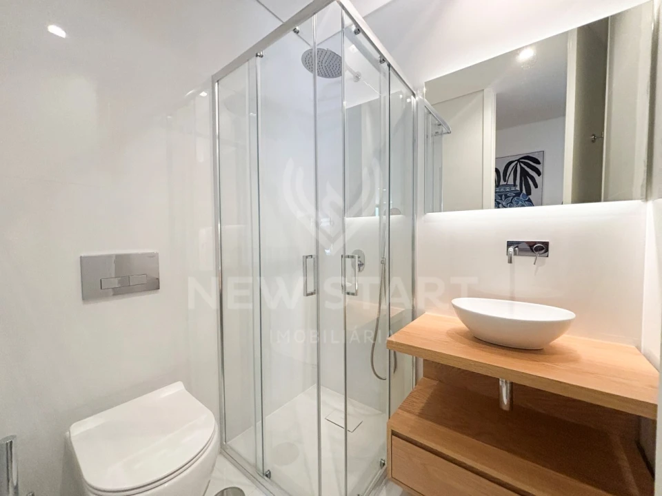 Apartamento T1 para Venda em Olhão Foto 11