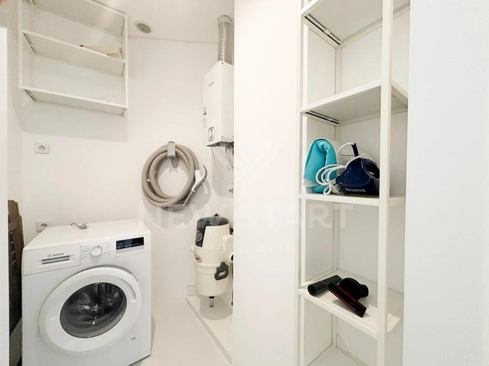 Apartamento T1 para Venda em Olhão Foto 12