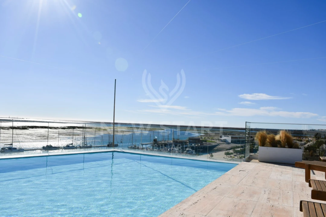 Apartamento T1 para Venda em Olhão Foto 22