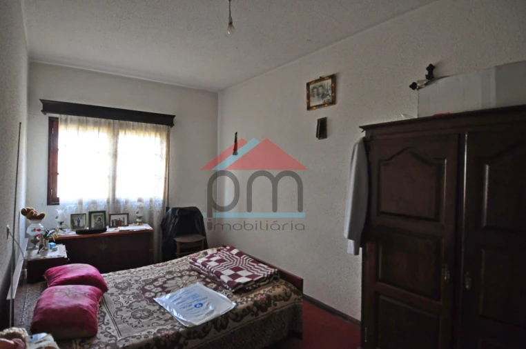 Moradia T5 para Venda em Podame Foto 11