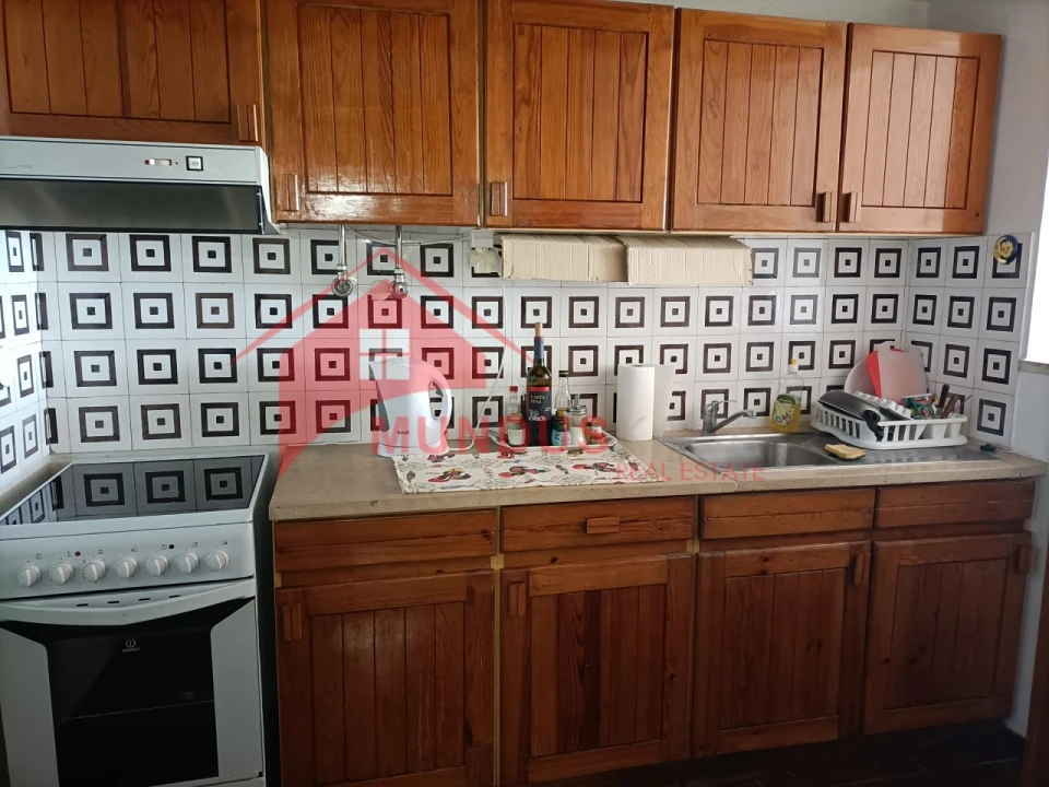 Apartamento T1 para Venda em Sesimbra (Santiago) Foto 12