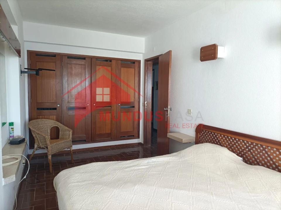 Apartamento T1 para Venda em Sesimbra (Santiago) Foto 16