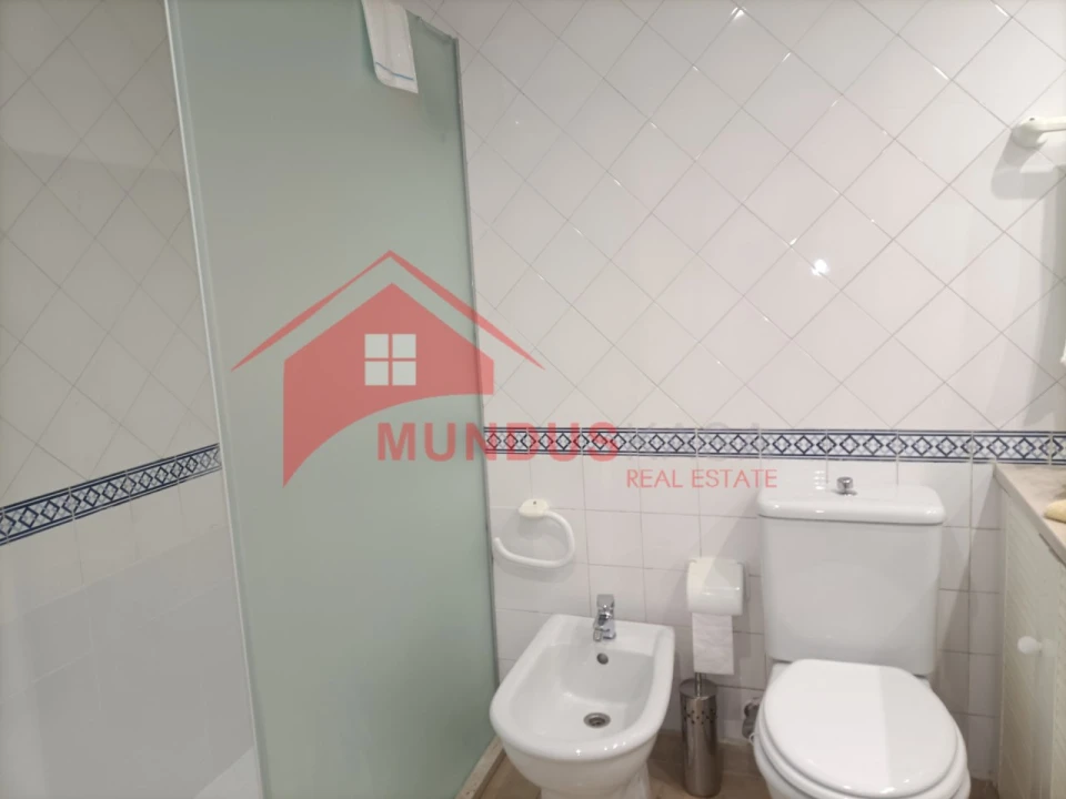 Apartamento T1 para Venda em Sesimbra (Santiago) Foto 23