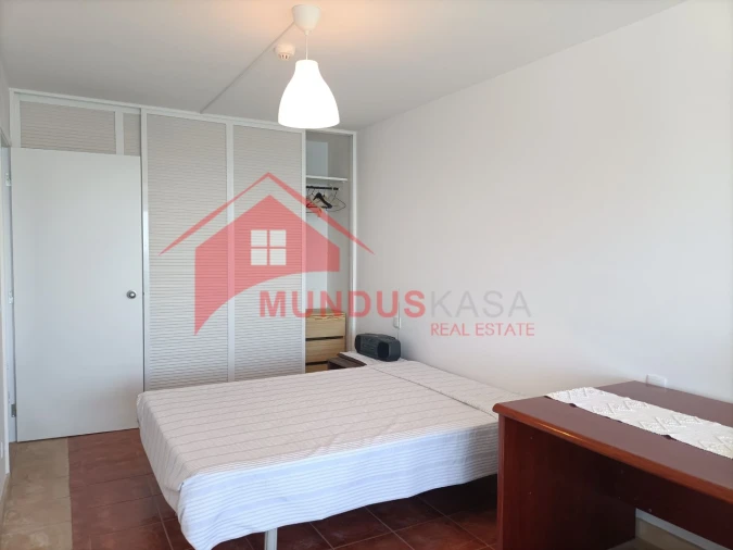 Apartamento T1 para Venda em Sesimbra (Santiago) Foto 18