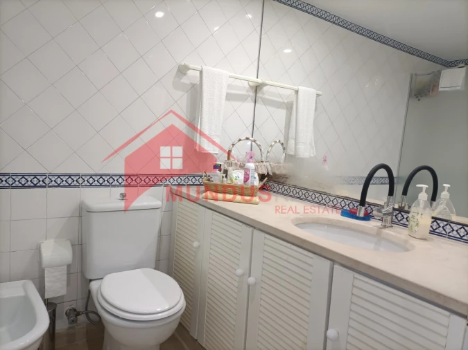 Apartamento T1 para Venda em Sesimbra (Santiago) Foto 24