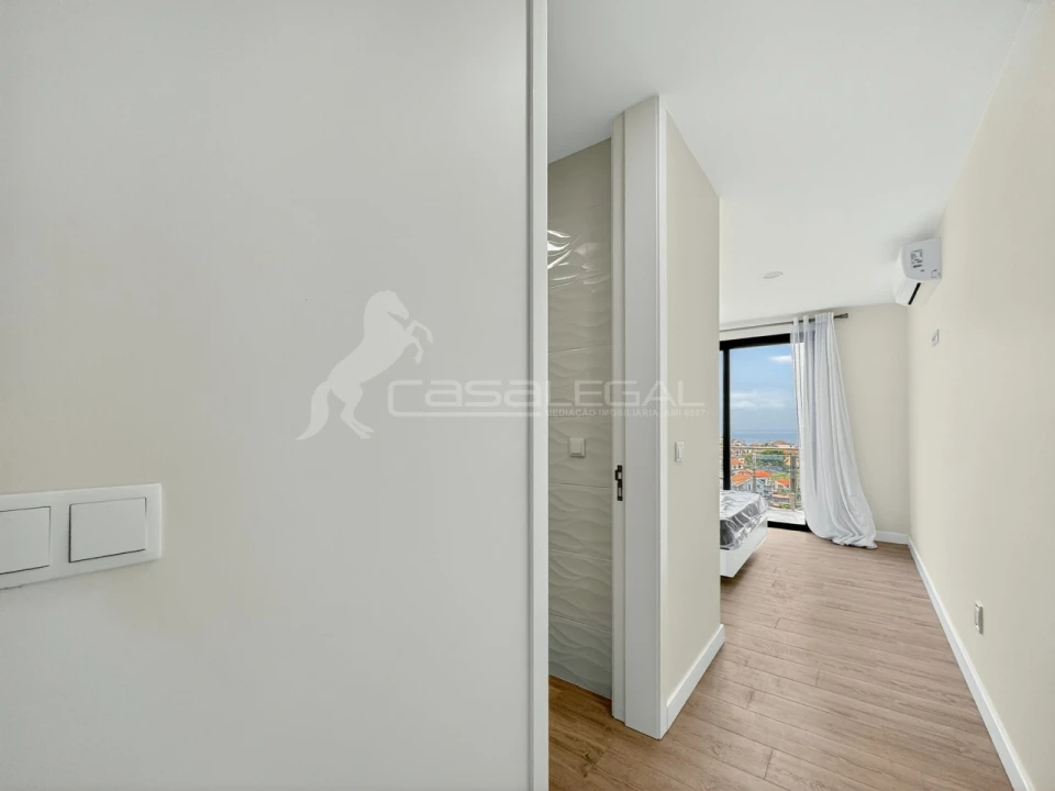 Moradia T3 para Venda em Ribeira Brava Foto 10