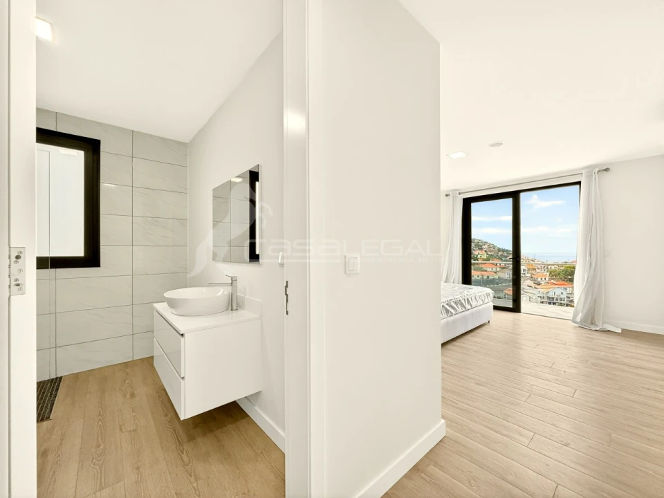 Moradia T3 para Venda em Ribeira Brava Foto 17