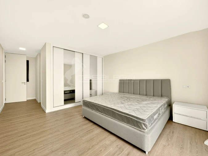 Moradia T3 para Venda em Ribeira Brava Foto 16