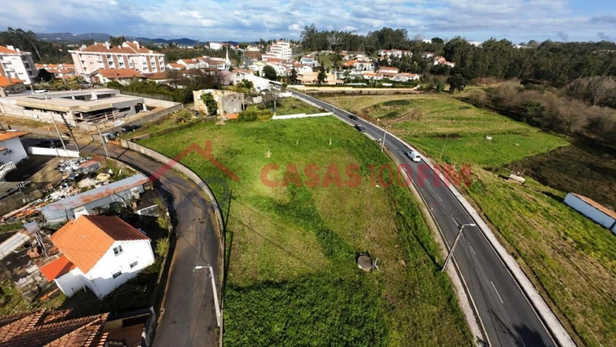 Terreno para Venda em O. Azeméis, Riba-Ul, Ul, Macinhata Seixa, Madail Foto 3