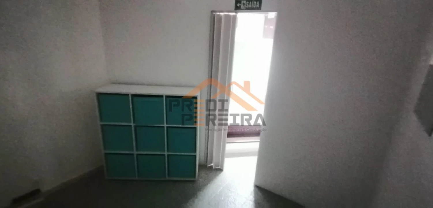 Loja para Arrendamento em Odivelas Foto 16