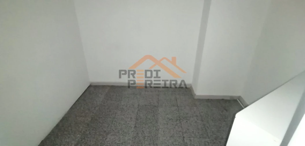 Loja para Arrendamento em Odivelas Foto 5