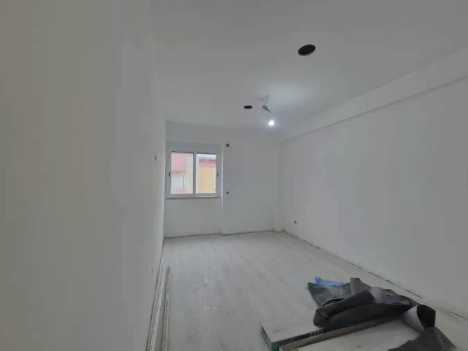 Apartamento T2 para Venda em Carregado e Cadafais Foto 39