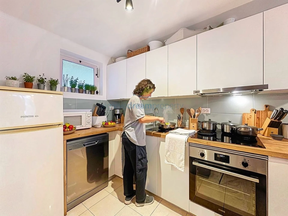 Apartamento T2 para Venda em Albufeira e Olhos de Água Foto 19