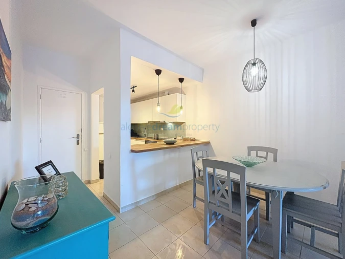 Apartamento T2 para Venda em Albufeira e Olhos de Água Foto 15