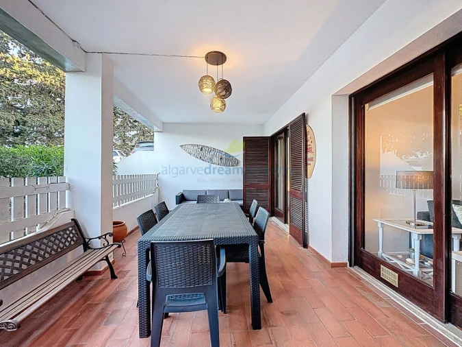 Apartamento T2 para Venda em Albufeira e Olhos de Água Foto 37