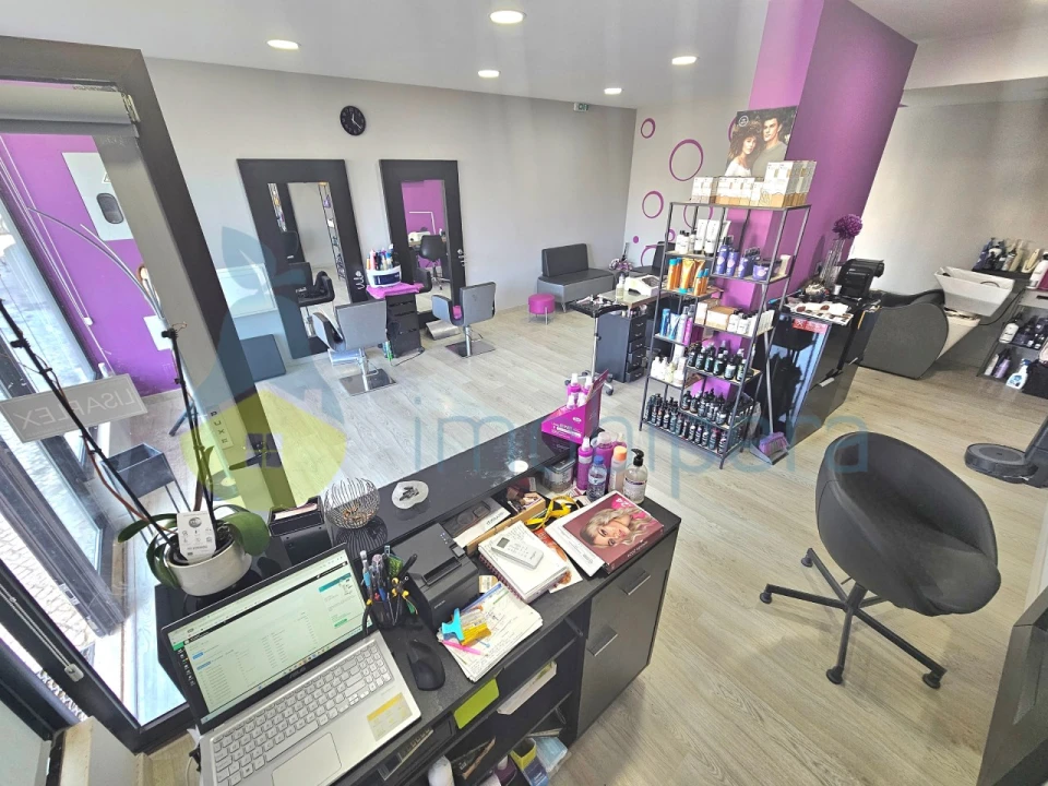 Loja para Arrendamento em Portimão Foto 5