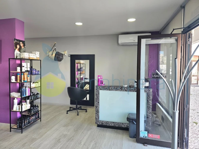 Loja para Arrendamento em Portimão Foto 2