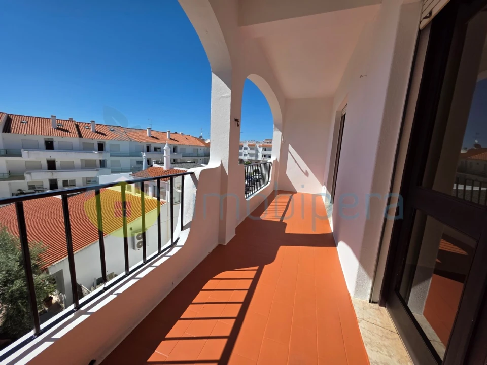 Apartamento T1 para Venda em Albufeira e Olhos de Água Foto 16