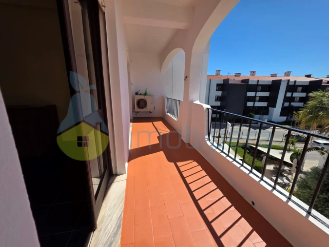 Apartamento T1 para Venda em Albufeira e Olhos de Água Foto 9