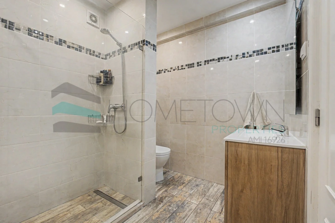 Moradia T3 para Venda em Almancil Foto 19