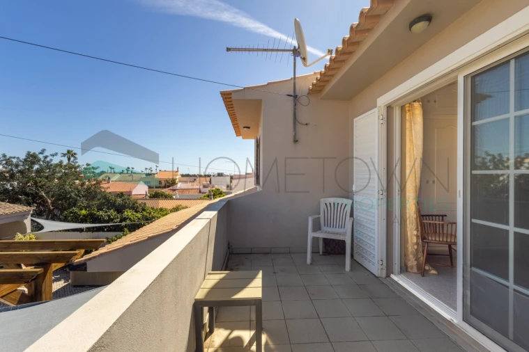 Moradia T3 para Venda em Almancil Foto 32