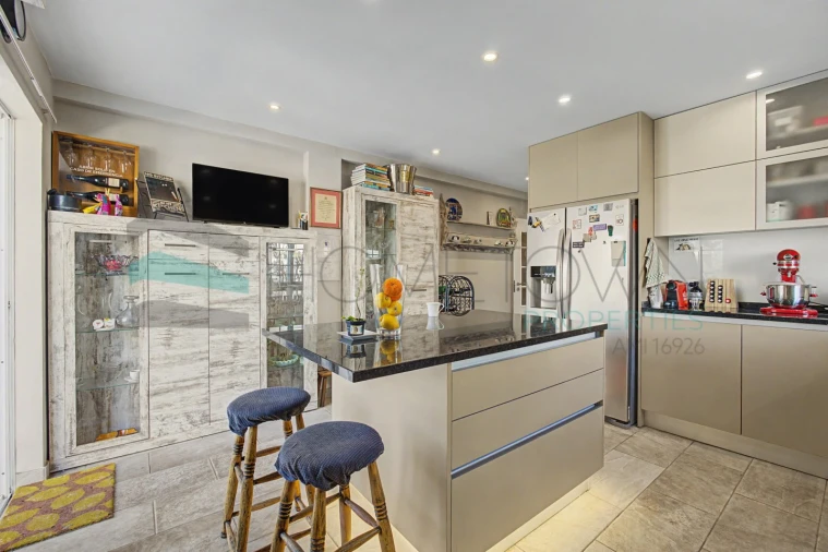 Moradia T3 para Venda em Almancil Foto 8