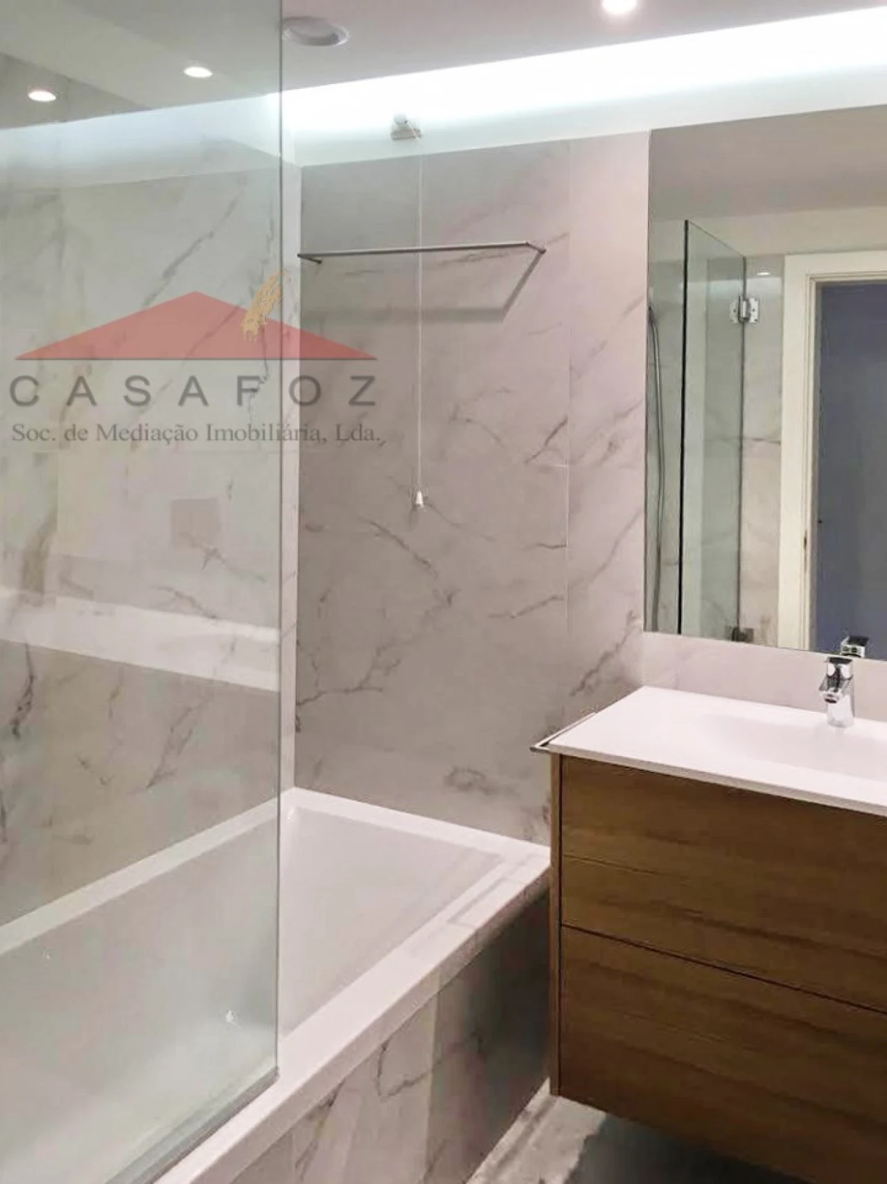 Apartamento T4 para Arrendamento em Aldoar, Foz do Douro e Nevogilde Foto 22