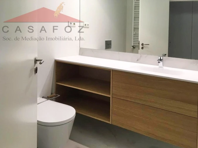 Apartamento T4 para Arrendamento em Aldoar, Foz do Douro e Nevogilde Foto 20