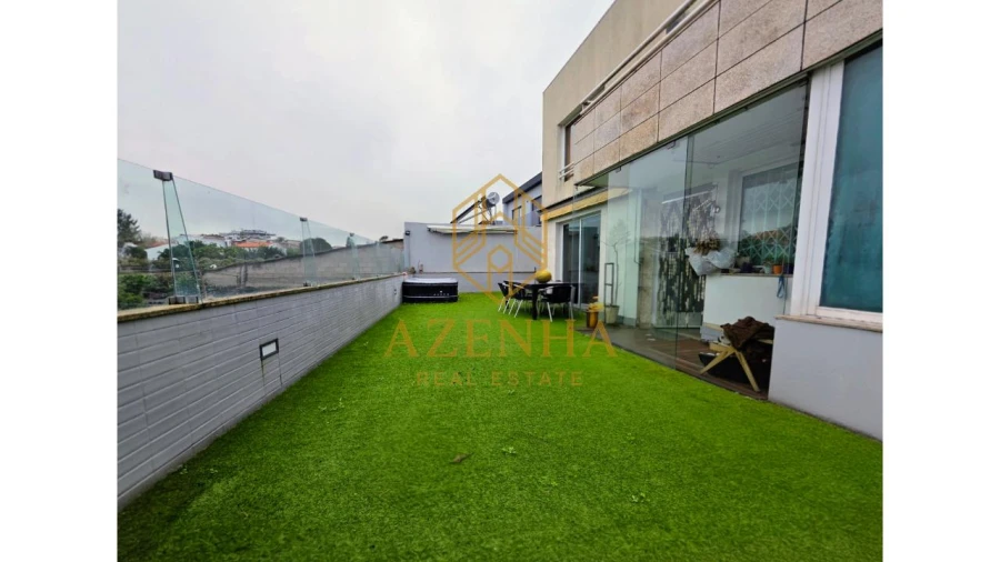 Moradia T4 para Venda em Cidade da Maia Foto 27