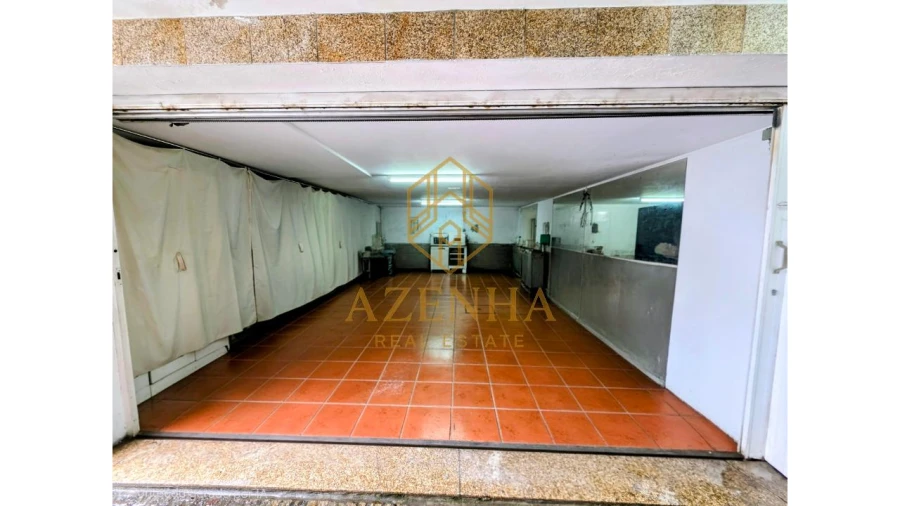 Moradia T4 para Venda em Cidade da Maia Foto 32