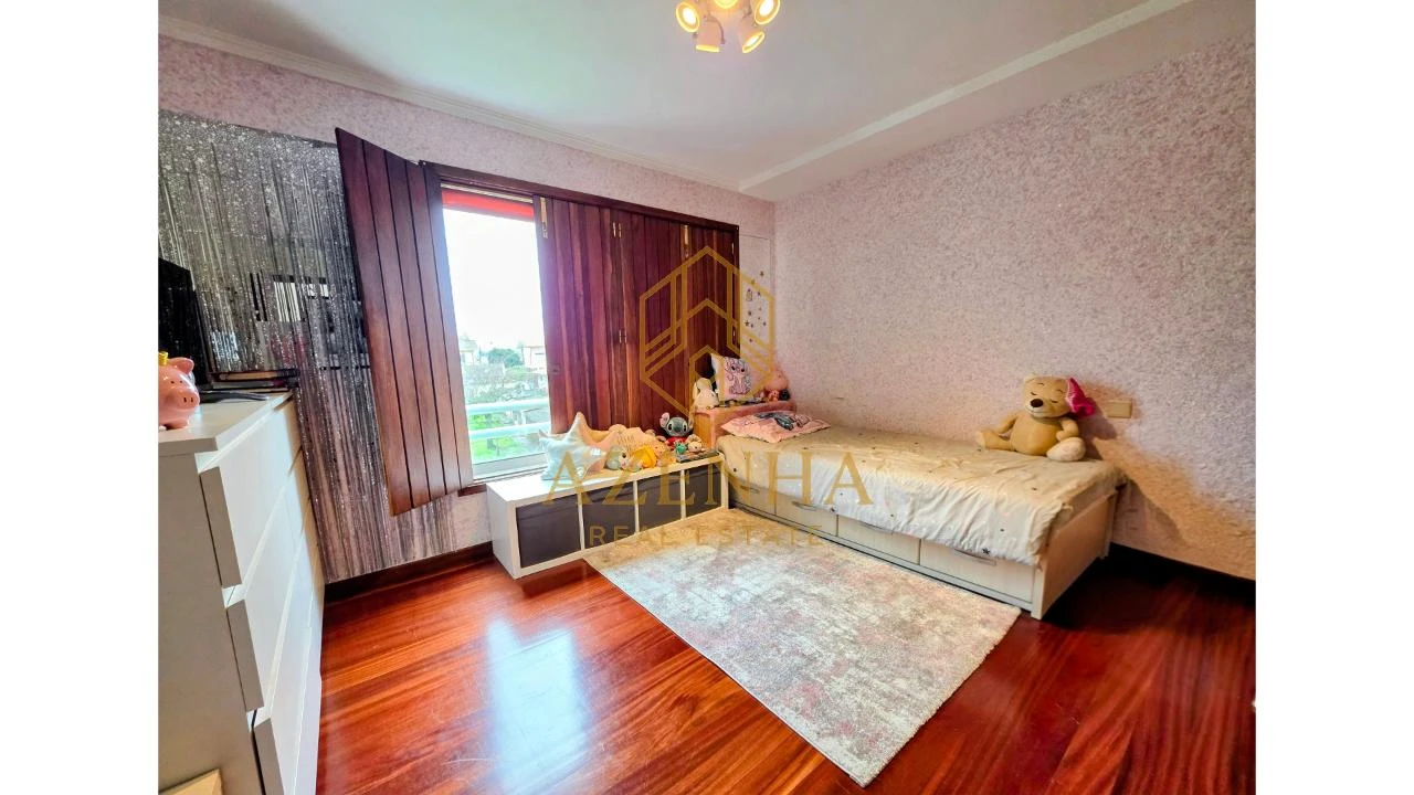 Moradia T4 para Venda em Cidade da Maia Foto 18