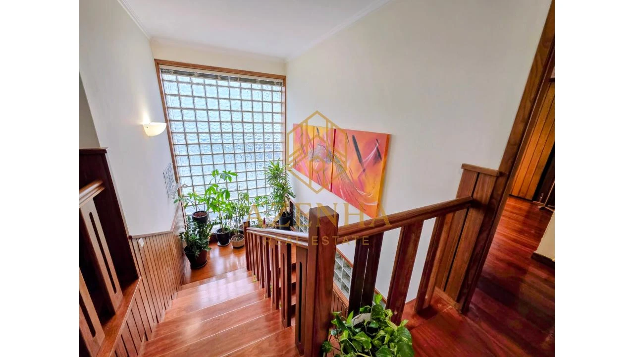 Moradia T4 para Venda em Cidade da Maia Foto 7