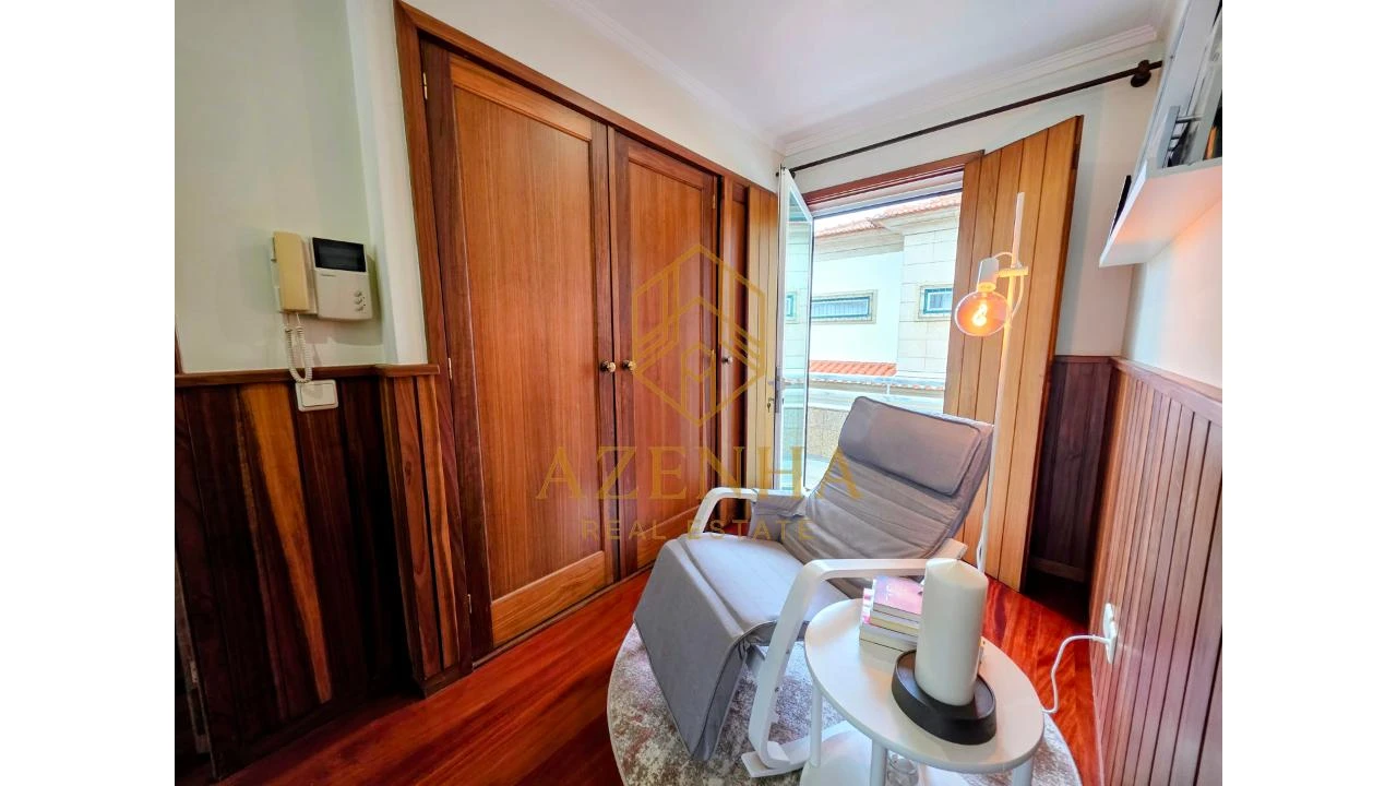 Moradia T4 para Venda em Cidade da Maia Foto 21