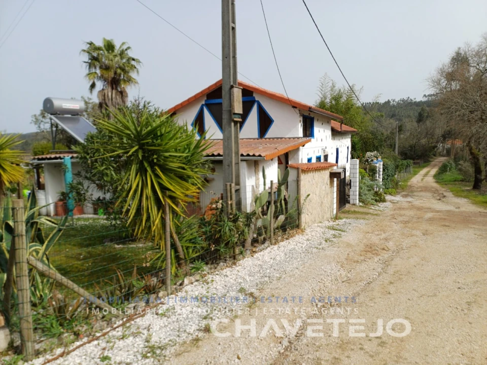 Moradia T2 para Venda em Areias e Pias Foto 6